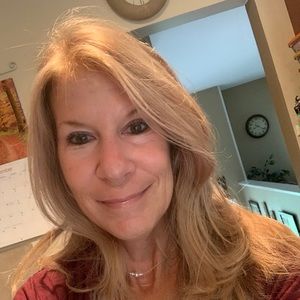 Meet your Posher, Cheryl